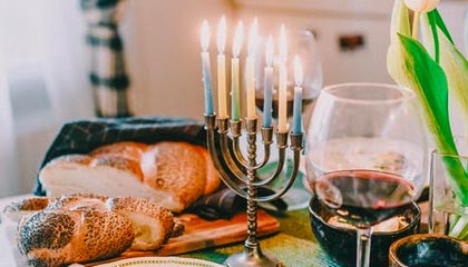 世界杯数据统计-尤度首秀砍13+14中规中矩 防守出众进攻略显粗糙